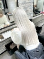 オズ 梅田店(OZ)&nbsp;ホワイトカラー/エクステ80枚/IRONOWA髪質改善トリートメント