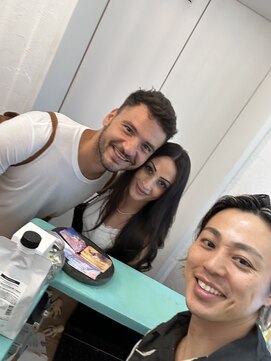 ロア インターナショナル 新宿店(LoA International) Balayage / ombre / long layer/ curtain bangs / English