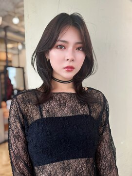 アリスバイアフロート 自由が丘(ALICe by AFLOAT) くびれミディアム／レイヤーカット【自由が丘】