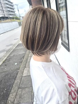 ヘアーアンドネイル ミルク(hair＆nail milk) ハイライトxシャドールーツ