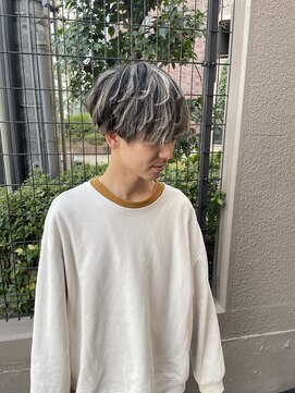 キング 高槻(K!ng) 縮毛矯正髪質改善ハイライトレイヤーカット高槻美容室エクステ