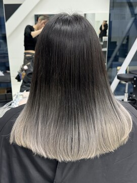 アライブ キチジョウジ(ALIVE Kichijoji) 初カラーにおすすめグラデーションカラー!