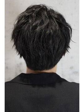 リップス 自由が丘(LIPPS) 耳かけセンターパート