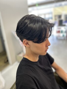 ペルソナ(PERSONA) 毛流れパーマ