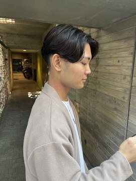 シーンバイラッド ヘルム(SCENE by RAD helm) ニュアンスパーマ 毛流れパーマ