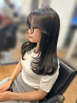 ジュノヘアージャパン 表参道(JUNO HAIR JAPAN) 黒髪/クラゲヘアー/オリーブグレー/小顔/ココアベージュ/渋谷