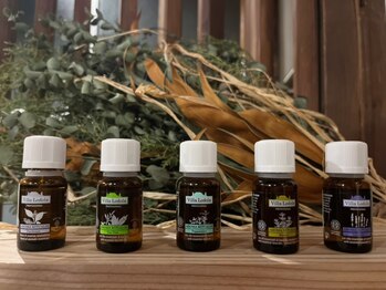 よろ家の写真/【中洲川端駅徒歩7分】首肩まで深く巡る本格ヘッドスパ。静かな一席で、芯から整う休息時間。