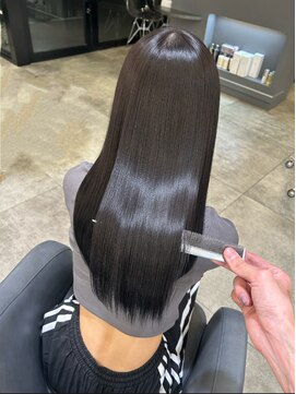 ノエ 心斎橋(Noe) 【Noe心斎橋 布上】黒髪カタログ/艶髪ブルーブラック/イメチェン