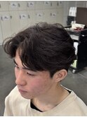 韓国へアカルマパーマワックスなしセンターパート黒髪ウルフ