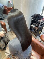 シアー(SHEER.)&nbsp;髪質改善×縮毛矯正×酸性ストレート【表参道,青山,外苑前美容室