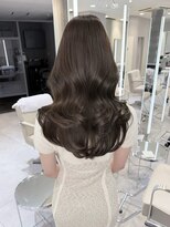 ボンドストーリーノヴァ(Bond Story nova)&nbsp;大人ガーリーな透明感ミントグレージュ×ロングレイヤー