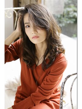 アントリール 代々木上原 大人かわいい×アースベージュ