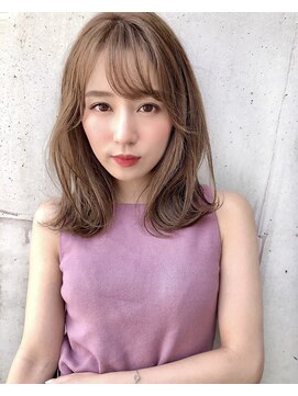 リコバイアフロート(riko by afloat) ゆるふわくびれレイヤーミルクティーベージュ【riko荒木】