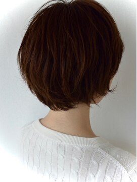 ロミー 本厚木(ROMMY.) 愛されまとまるショート / ロミー本厚木