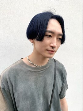 マジコ 下北沢本店(Magico) センターパート×ネイビー