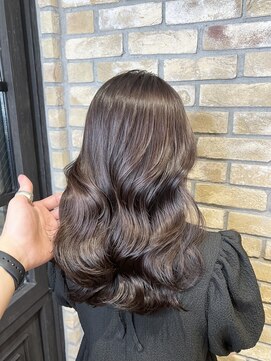 モナン 渋谷(Monan) 【飯田】韓国風くびれレイヤー ヨシンモリ #渋谷