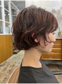 コンパクトボブにくしゃっと可愛いカールのおしゃれボブ