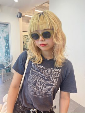 ギグスダブル 栄店(gigs double) 海外風イエローブロンド/ぱっつんウェーブ