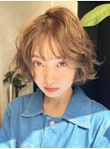 顔周りレイヤーカットくびれヘアミルクティーベージュカラー
