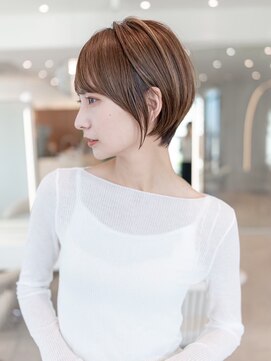 イオ 本厚木(io) 20代30代大人かわいい丸みショート似合わせカットイメチェン