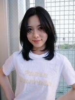 ヨー(Yoh-)&nbsp;【ミディアムレイヤー/阿部達哉】ウルフカット/顔まわりカット