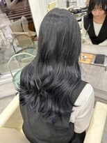 ソルア(soLua)&nbsp;シアーブラック　暗髪　イルミナカラー　ブリーチなしカラー