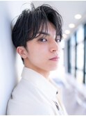 メンズ波巻きセンターパート韓国風黒髪ツーブロックマッシュ