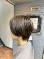 オーパスアミカ(OPUS AMICA)&nbsp;ショートスタイルのアンブレラカラー。短いと色も楽しみやすい！