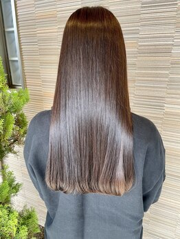 ヴァン カウンシル 川中島店(VAN COUNCIL)の写真/垢抜けのポイントは艶のある美髪*安心のカウンセリングと高技術で思わず触れたくなるような仕上がりに*