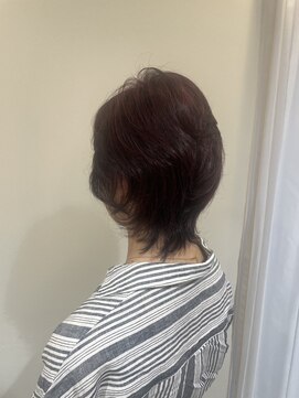 チーモ ハッピー ヘア メイク(CheeMo happy hair make) 女性らしいフェミニンなショートウルフスタイル