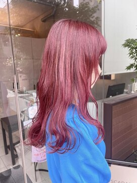 エム インターナショナル 春日部本店(EMU international) 周りと差をつけるチェリーピンク