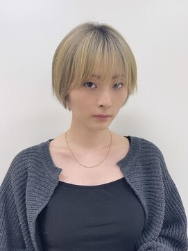 ヴィサージュクオン(VISAGE Quon) yellowハイライトショート