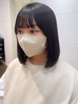 カミラボ(KAMI LABO) ショートボブ 10代20代 前髪あり 髪質改善ストレート 暗髪 艶髪