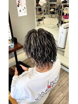 シンプル(Simple) ホワイトメッシュ波巻きパーマ