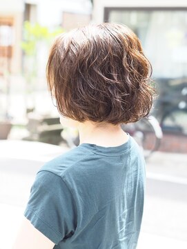 ミューク(mjuk) taking advantage of habit hair