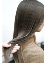 ネイヴィル(navile)&nbsp;髪質改善ストレート×シアーグレージュ