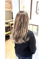 エイトタマプラ たまプラーザ店(EIGHT tamapla)&nbsp;【EIGHT渡辺】バレイヤージュ×ホワイトミルクティー