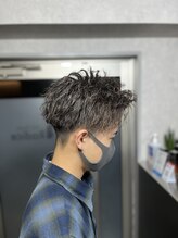 メンズパーマ《ツイストスパイラルパーマ》ってどんなデザイン？[岡山/メンズパーマ/フェード]