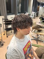 アウラ(AURA)&nbsp;波巻きスパイラルパーマウルフパーマ