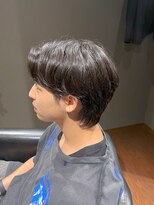 ビーダンディー(Bee dandy) ビジネスツーブロック ミディアムショートウルフ センターパート