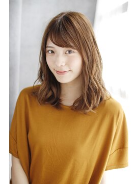 シュシュット(chouchoute) 美髪質改善ホワイトブロンドワイドバングイメチェン外ハネボブ35