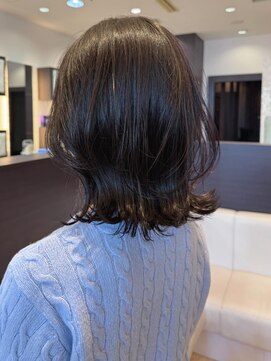 ヴィサージュ ギンザ VISAGE GINZA 大人可愛いミディアムレイヤースタイル