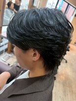 ビーチェ 小岩(Bice)&nbsp;濡れた質感が色気を醸す◎大人のモードマッシュ