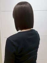 カミラボ(KAMI LABO)&nbsp;ミニボブ 縮毛矯正 ぱつっとボブ ストレート 暗髪グレージュ
