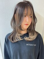 ジゼル(GiseL)&nbsp;インナーカラー　低めレイヤー