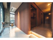 クオン 藤崎店(qon)の雰囲気(広々とした個室空間で、心がほどける時間をお楽しみください)