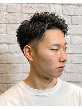 グレイスフルバーバー 新宿パークタワー店 新宿理容室/ビジネスセンターパート×ニュアンスパーマ