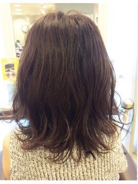 キレイ 水無瀬店(Kirei) ニュートラルブラウン