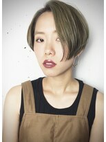 クリアオブヘアー リット(CLEAR of hair LiT) アッシュベージュ×ハンサムショート