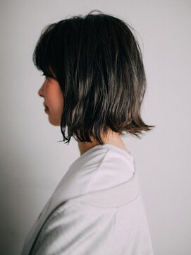 フローラビューティーヘアー(Flora Beauty Hair) 大人っぽ切りっぱなしボブ/20代/30代/40代/50代/岡山/表町